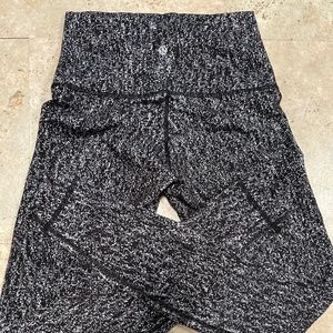 Lululemon leggings speckled black and white